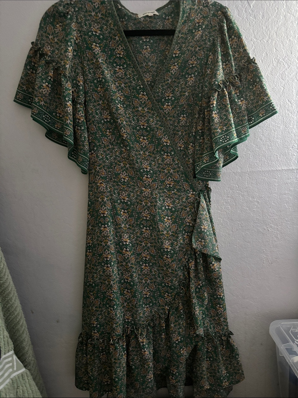 Max Studio Green Floral Wrap Midi Dress with Ruffle Hem